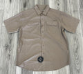ARIAT MEN’S VENTTEK OUTBOUND TAUPE GREY SHORT SLEEVE SHIRT | 10071552