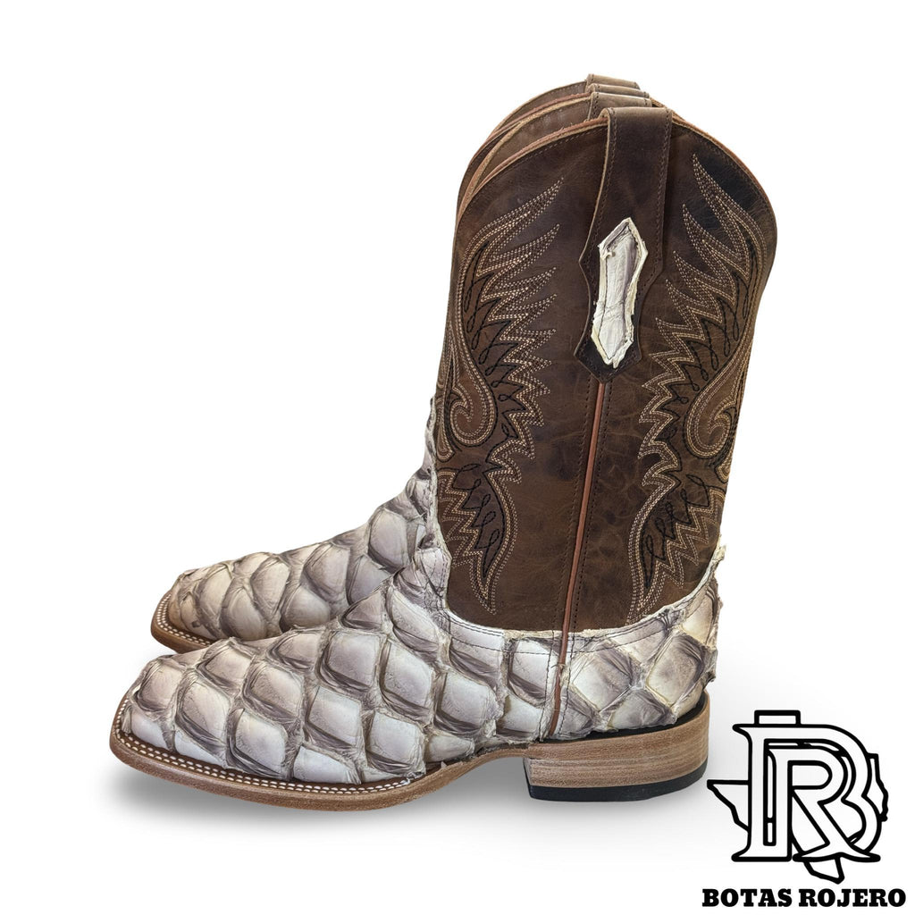 “ OSCAR “ | PIRARUCU ( FISH )  ORIGNAL SAFARI MEN SQUARE TOE WESTERN BOOTS ( LIGHT TAN ) COLOR