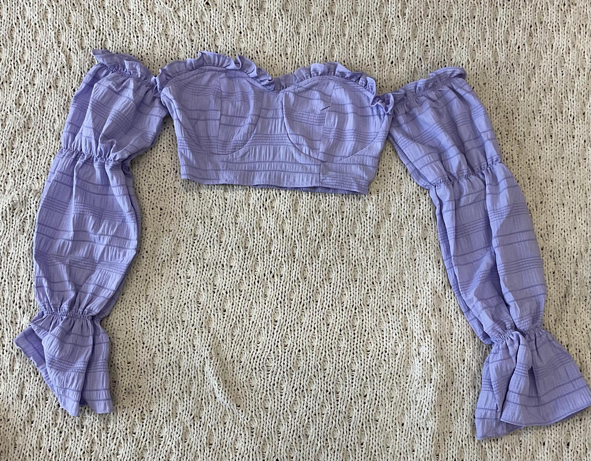 Daisy lilac crop top