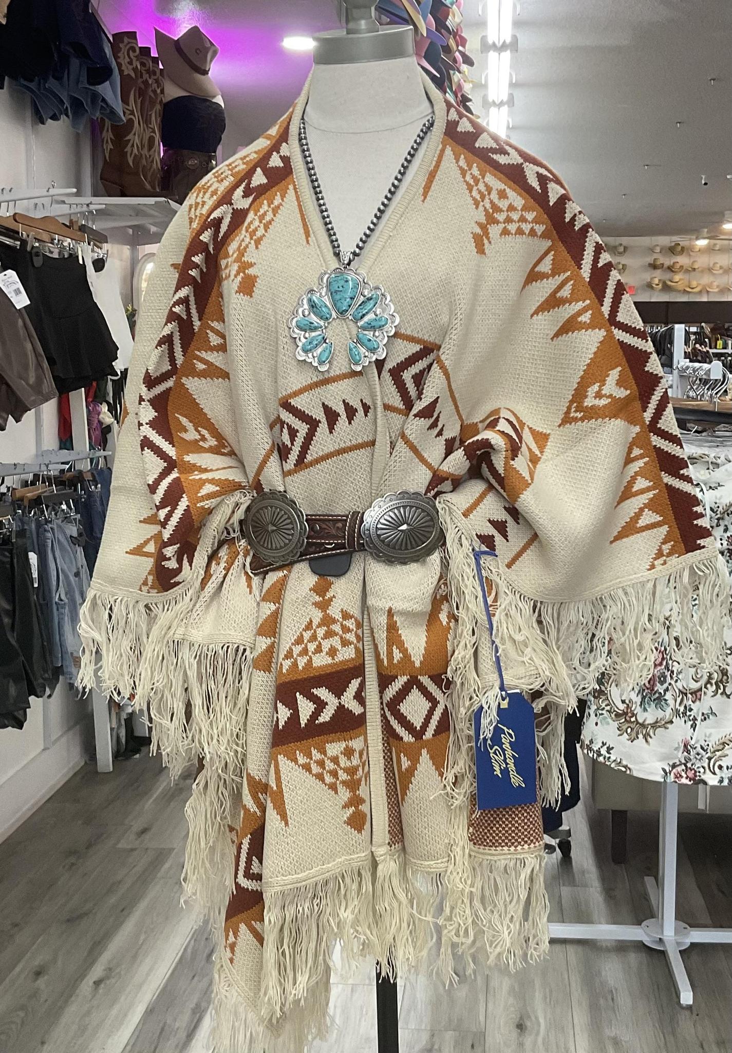PANHANDLE WOMEN TAN AZTEC PRINT PONCHO |LW27T09672