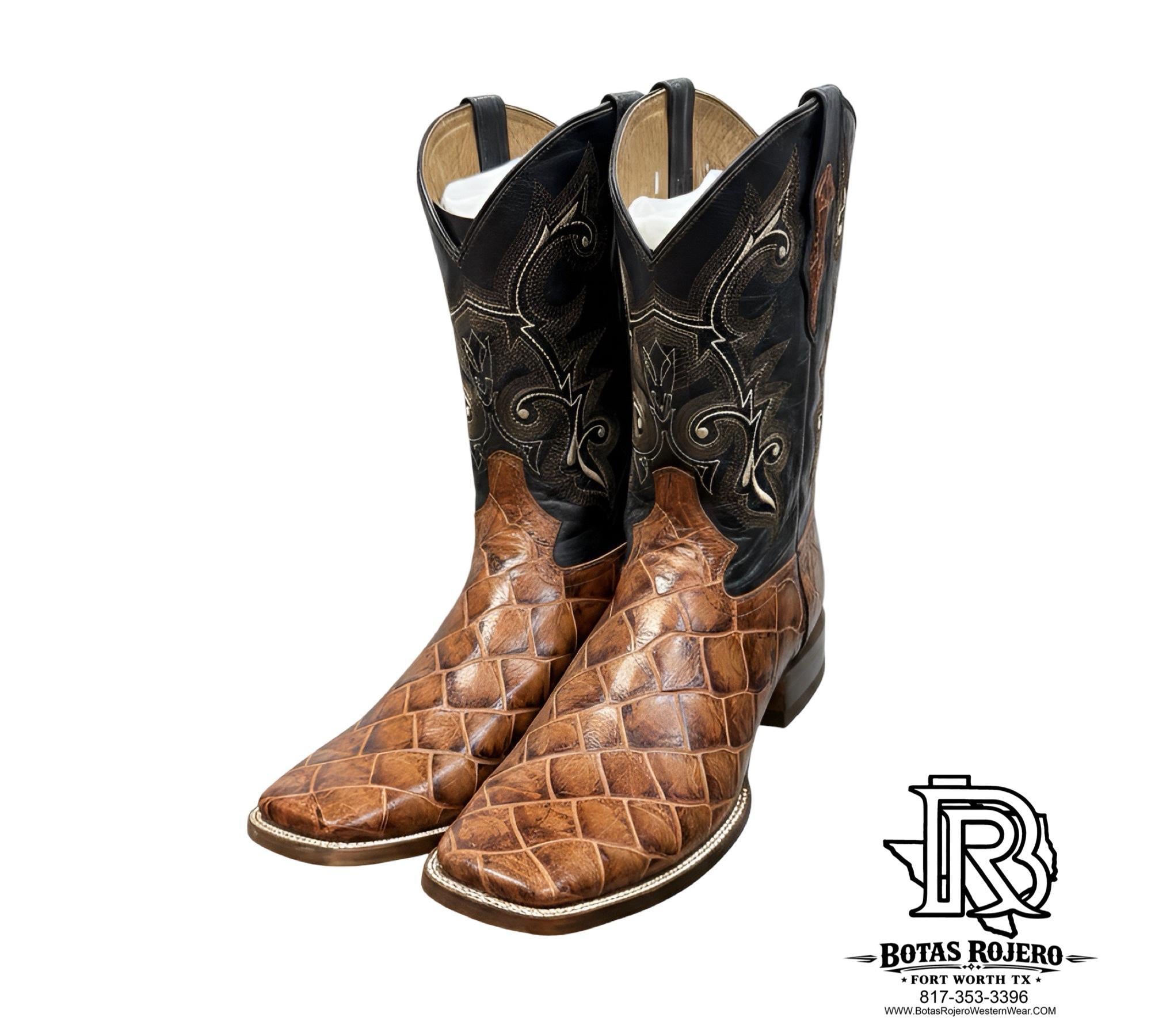 PIRARUCU MEN FISH SQUARE TOE BOOTS COLOR COGNAC