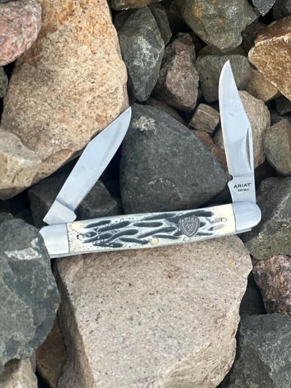 ARIAT TWO BLADE KNIFE (A710010708) LARGE AND MEDIUM