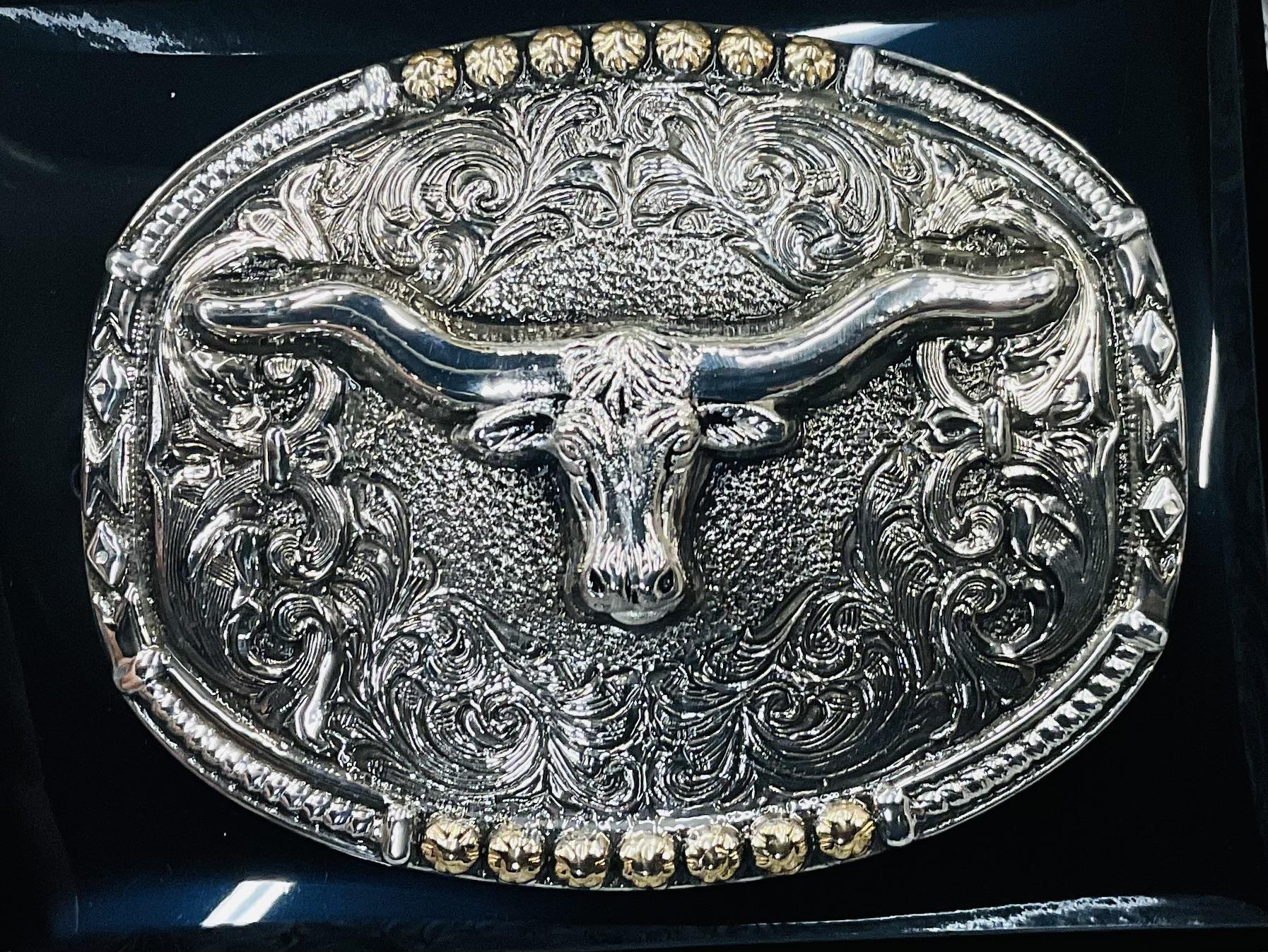 CRUMRINE OVAL  LONGHORN  BUCKLE  | C10019