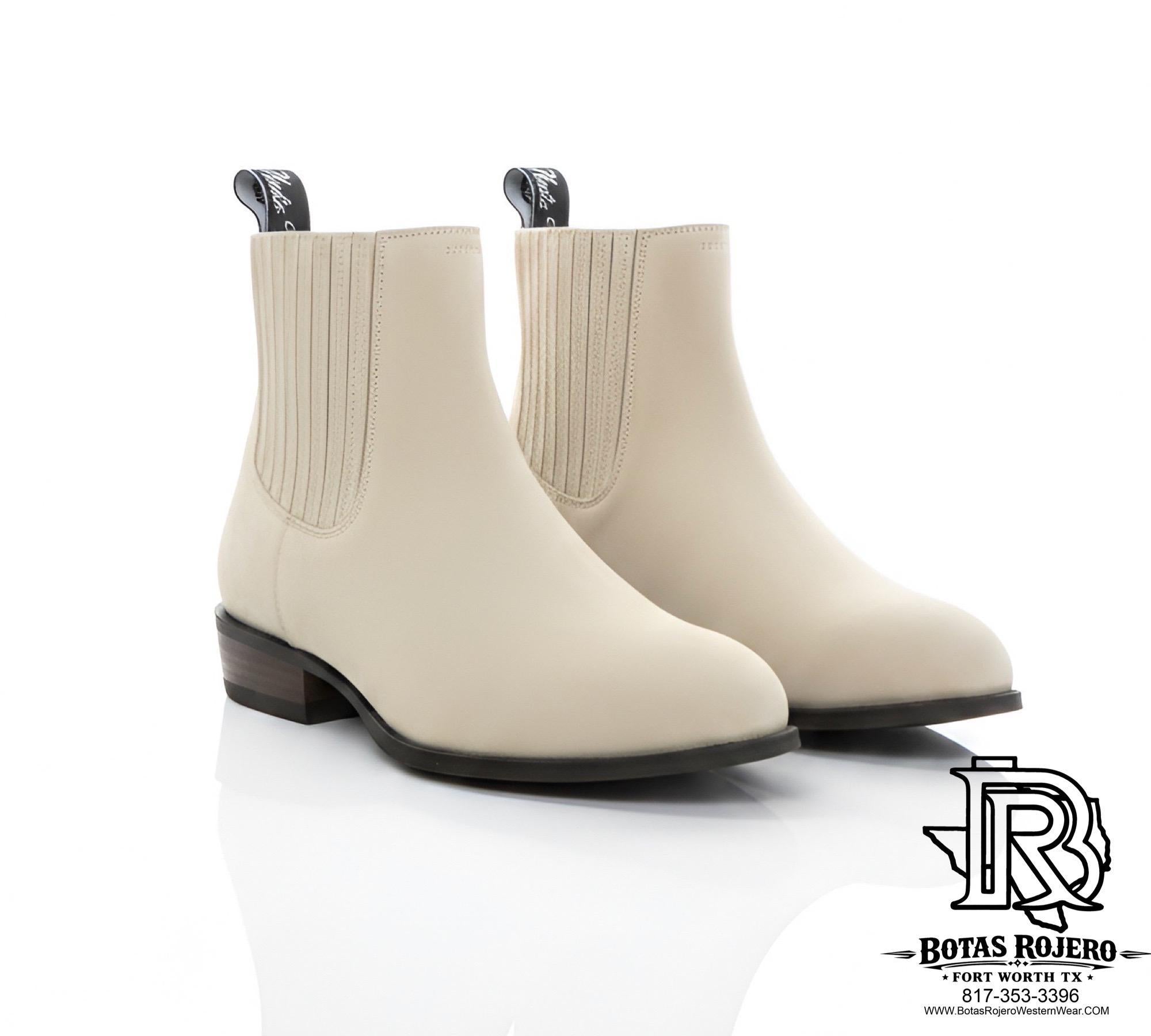 BOTIN CHARRO PLATA COLOR HUESO CON SUELA NEGRA
