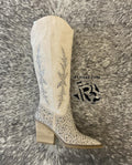 ‘’SOFIA’’ IVORY BOOTS