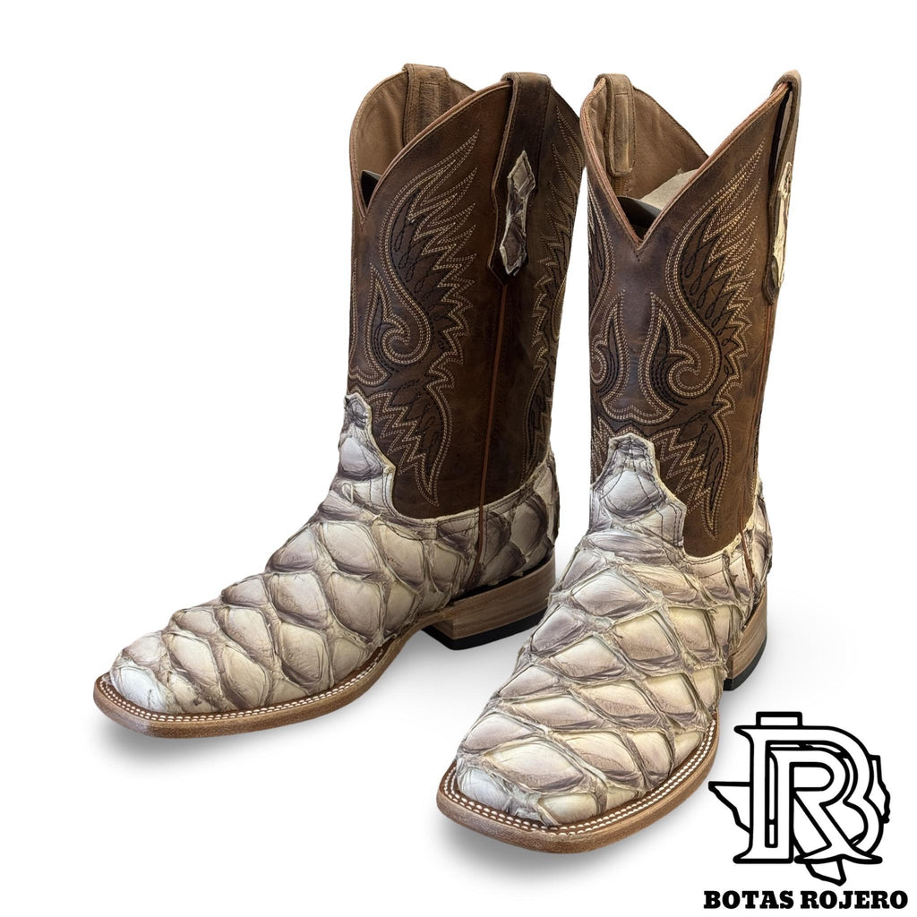 “ OSCAR “ | PIRARUCU ( FISH )  ORIGNAL SAFARI MEN SQUARE TOE WESTERN BOOTS ( LIGHT TAN ) COLOR