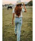WOMENS WRANGLER COWBOY CUT LIGHT WASH JEANS (1014MWZGH)