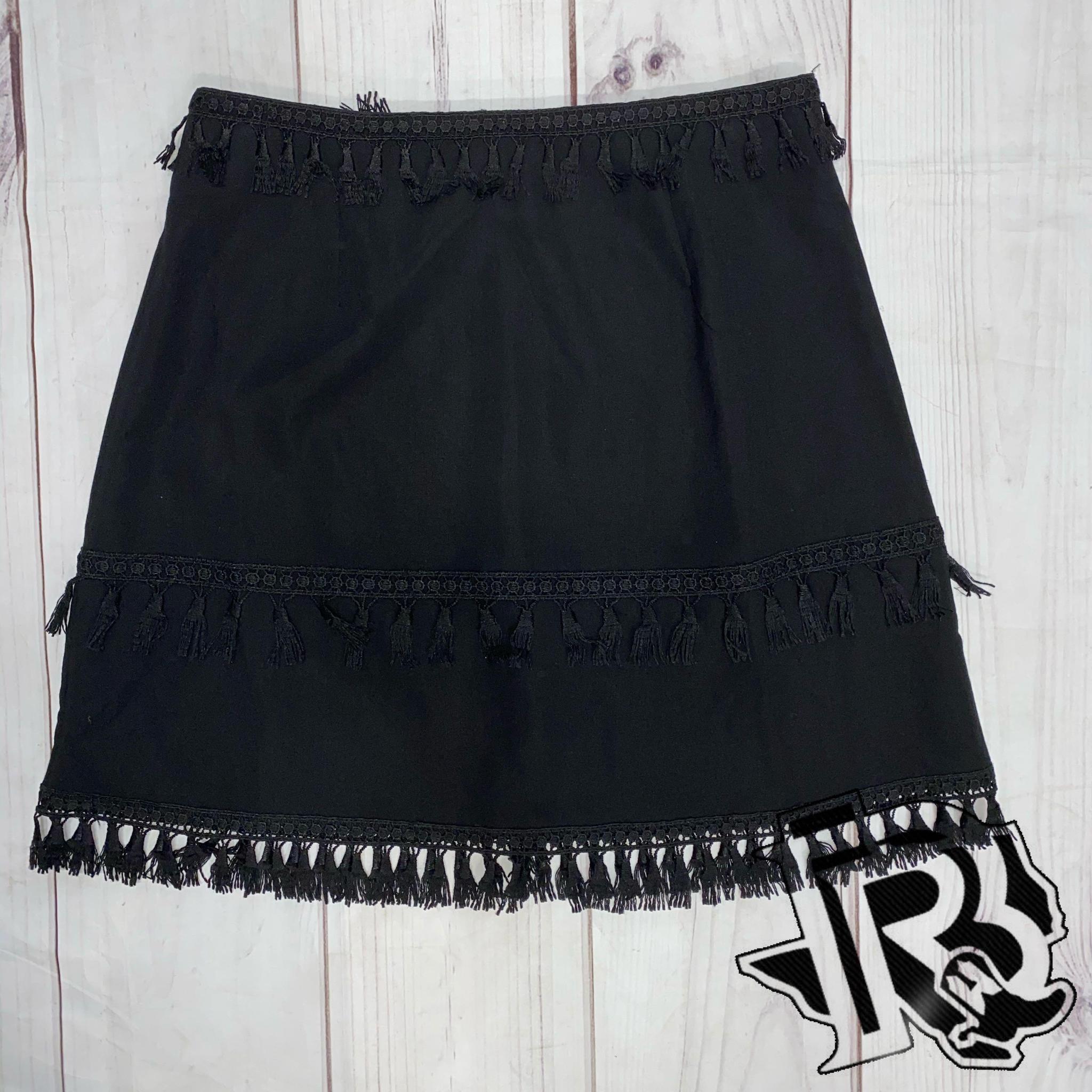 BLACK LEILANI SKIRT