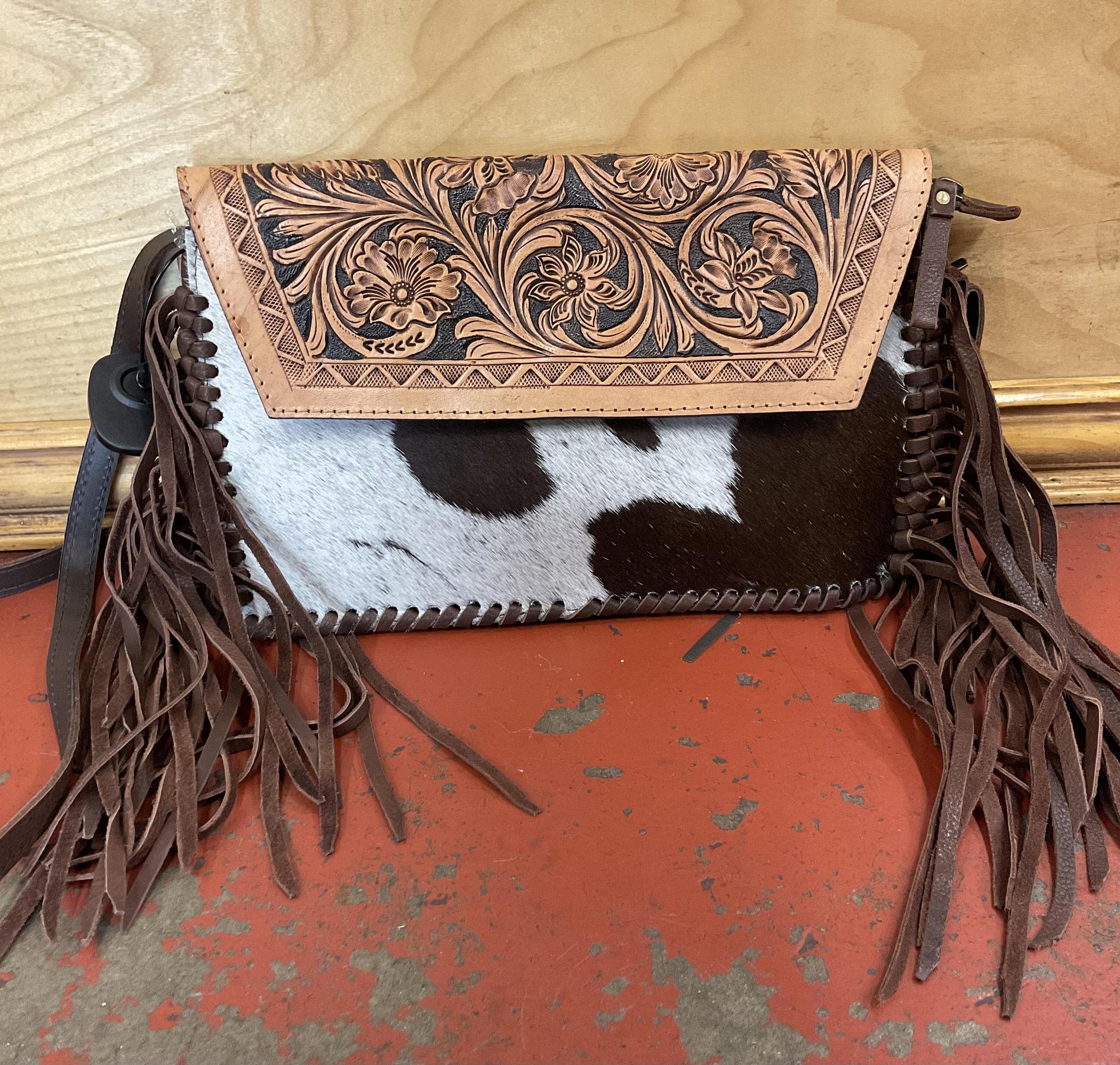 LIA COWHIDE FRINGE CROSSBODY BAG