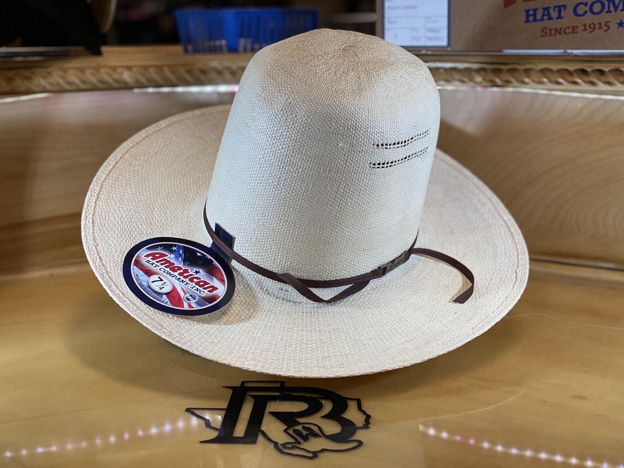 “ 604 “ |  AMERICAN HAT BANGORA