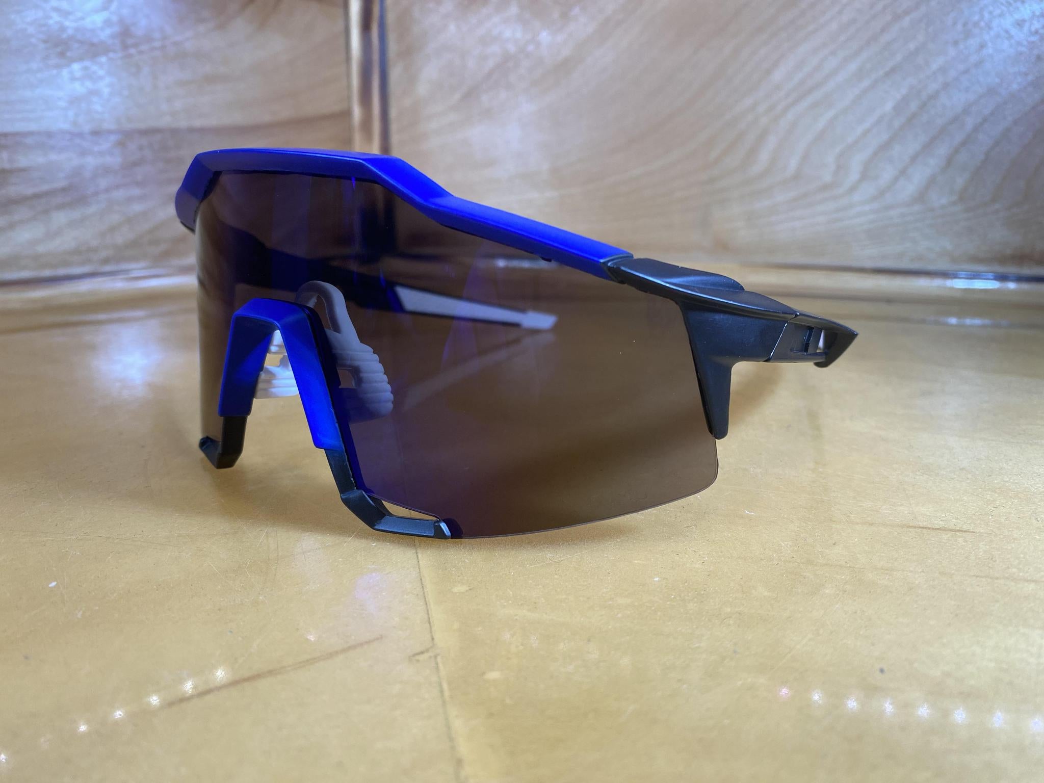 SUNGLASS : BLUE BLACK