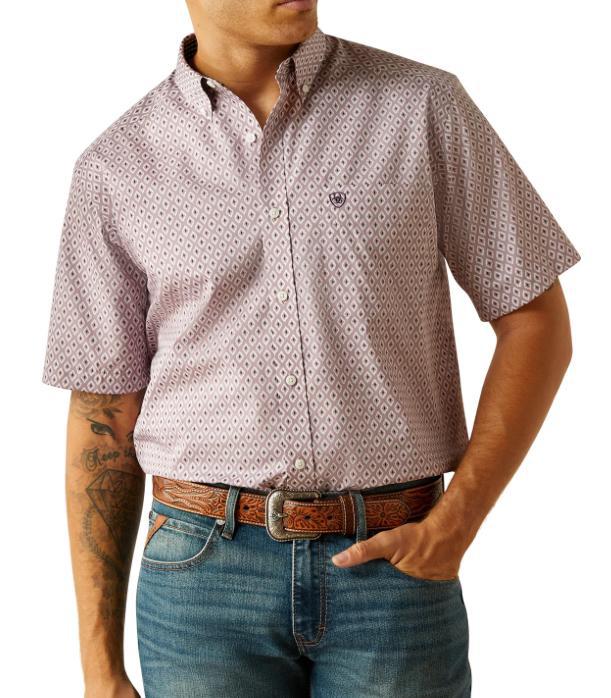 Ariat Men’s Wrinkle Free Rafael Classic Fit Button Down Short Sleeve Shirt | 10059001