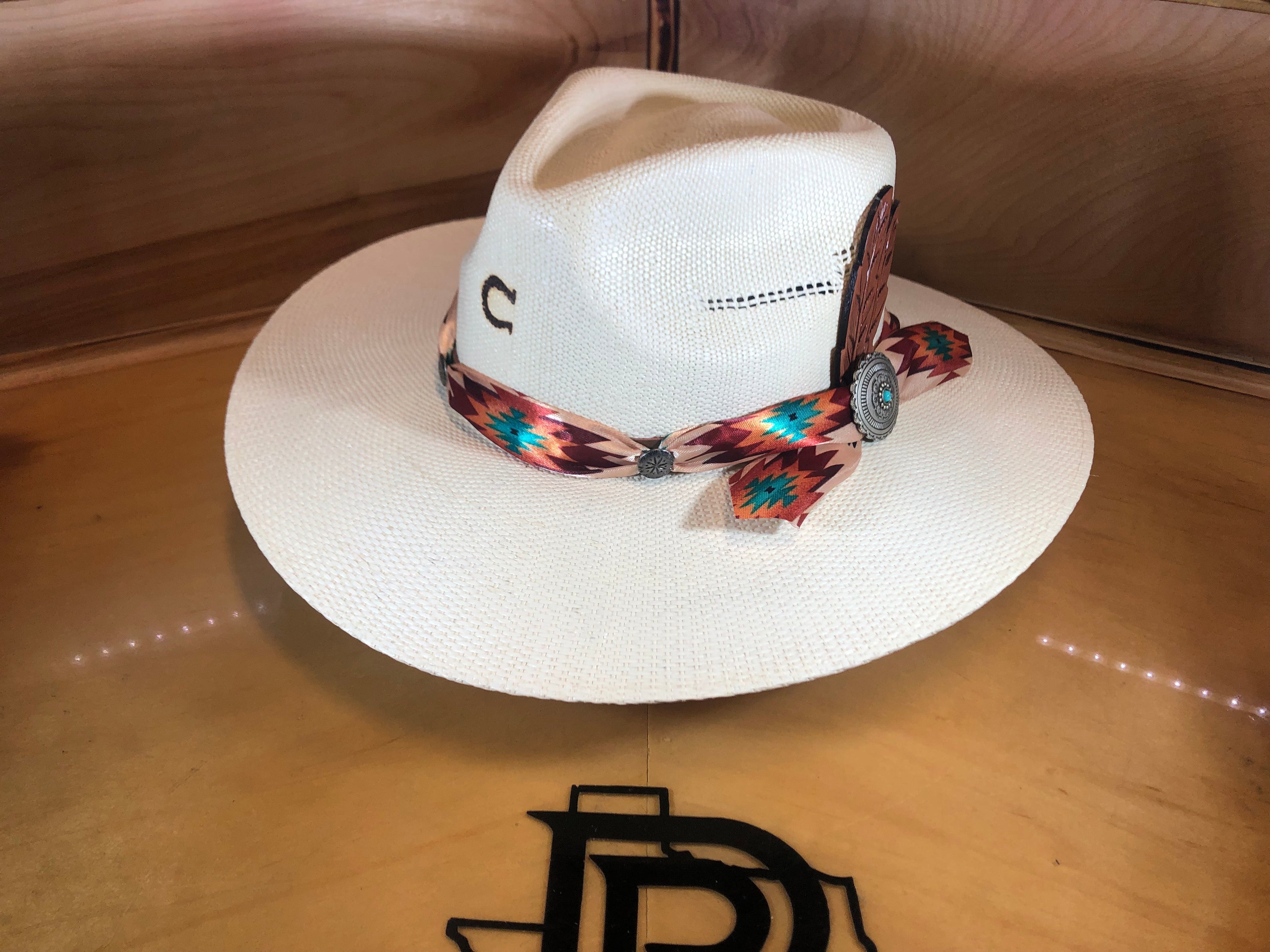 Charlie 1 horse Navajo Straw