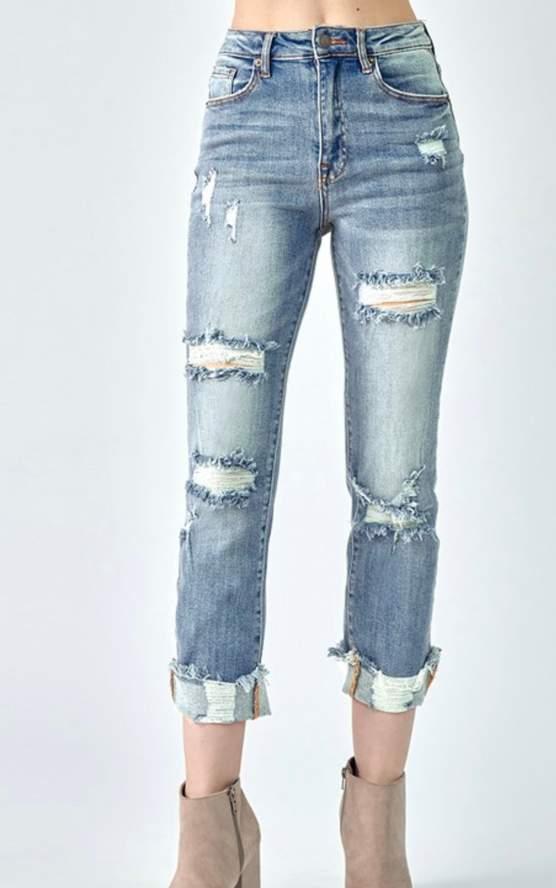 AMY DISTRESSED STRAIGHT LEG JEANS