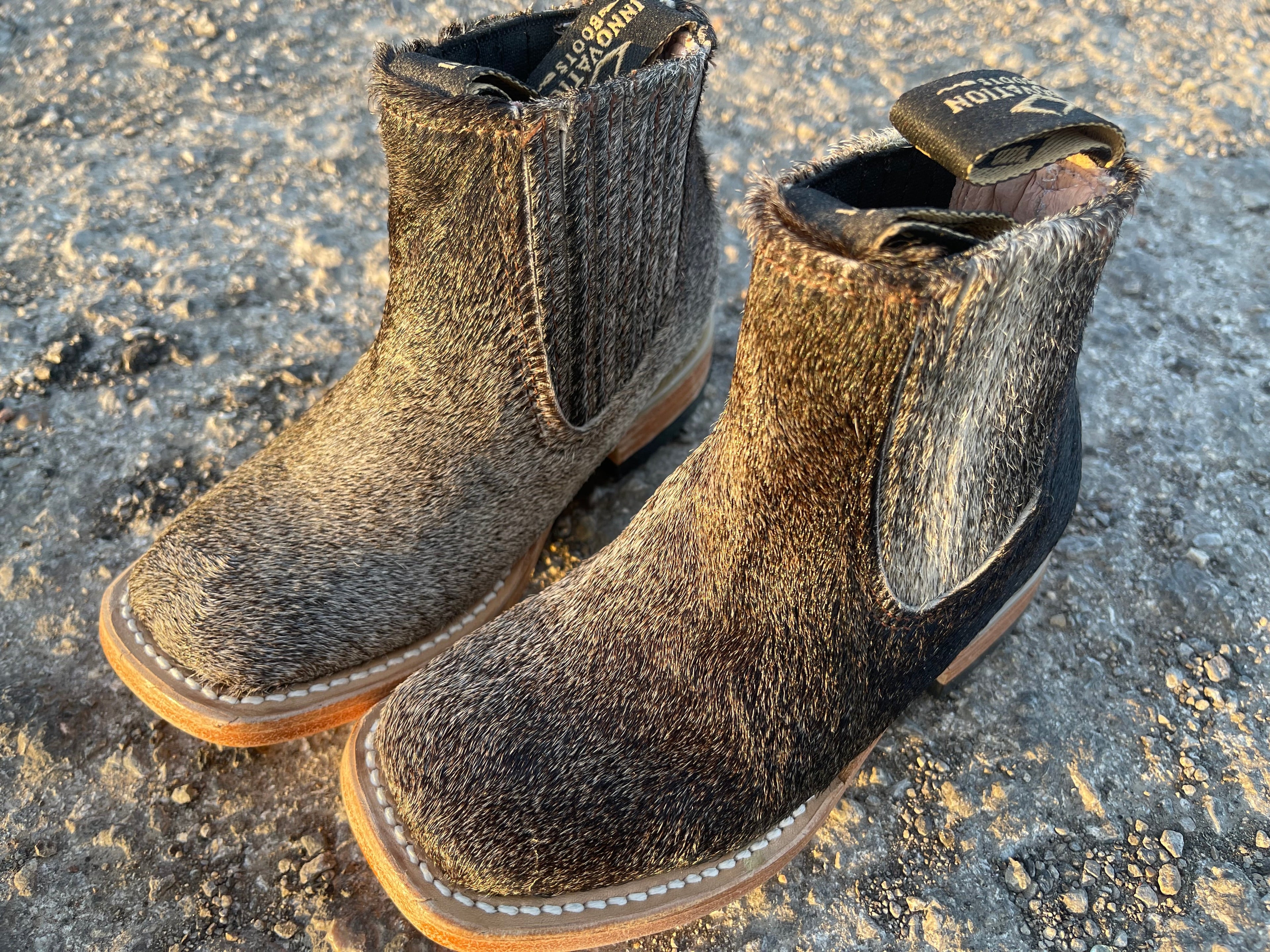 KIDS BOTIN PELO CAFE/CLARO