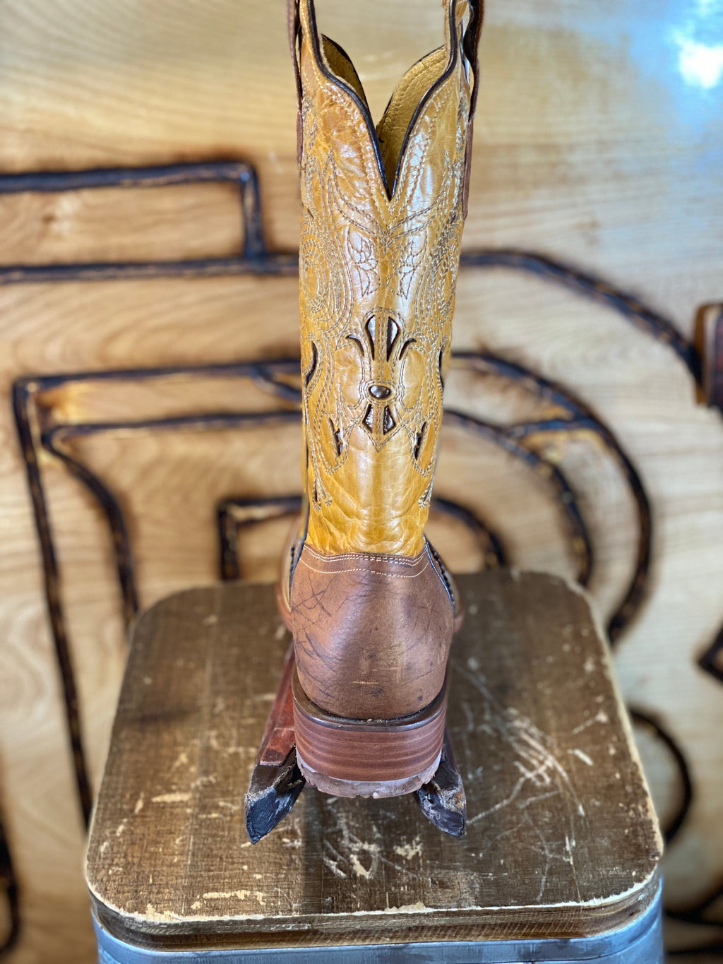 #10 USA LIGHT BROWN BOOTS Square Toe