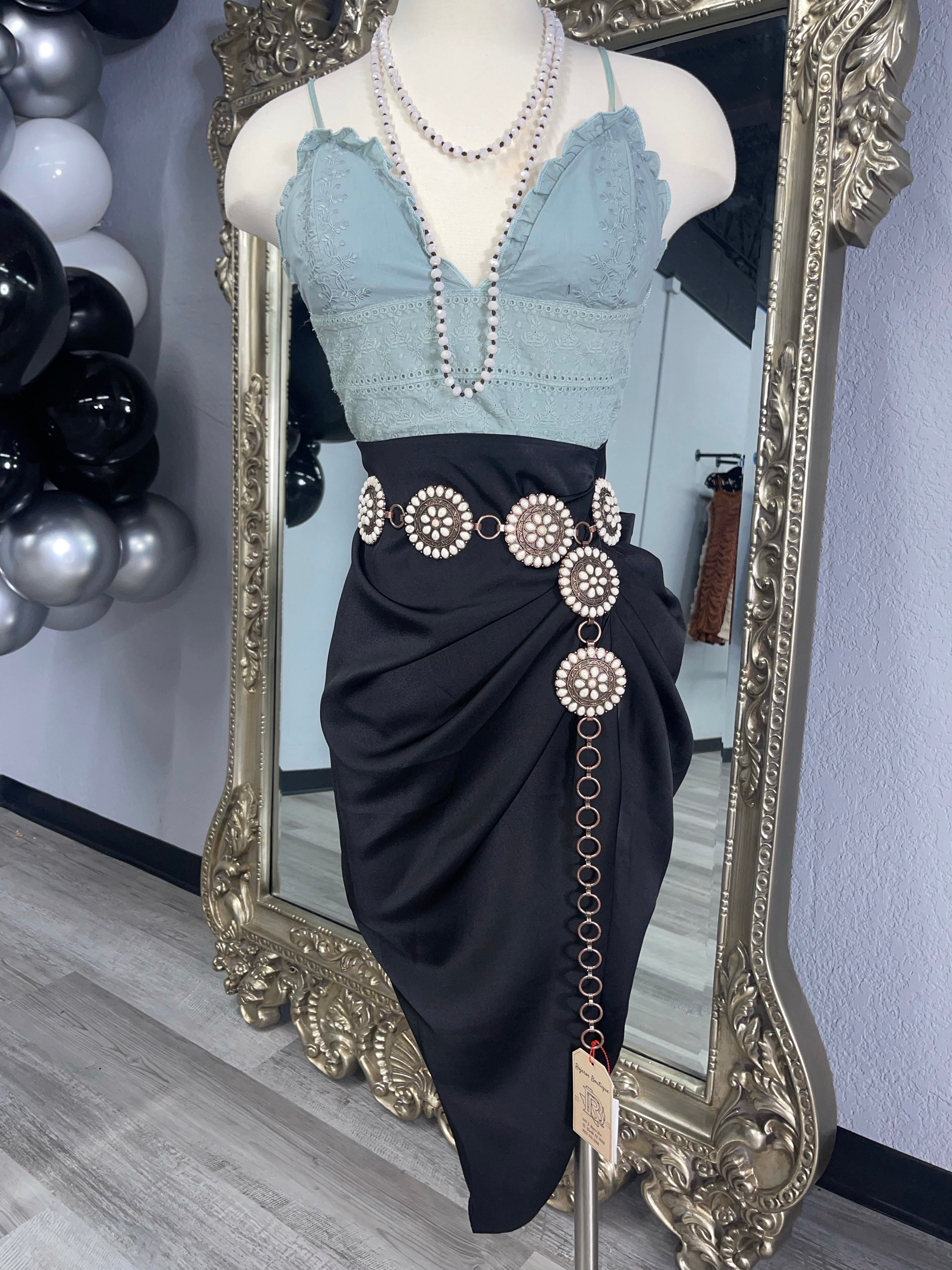 MONA SKIRT (BLACK)