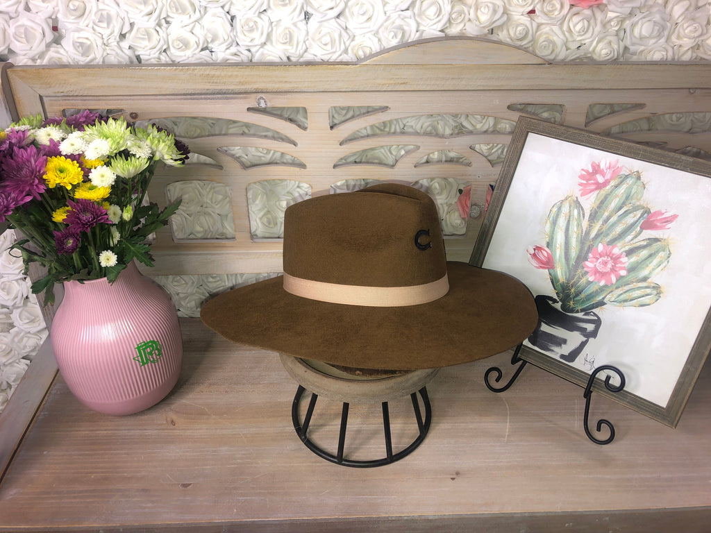 Charlie 1 horse hat High Way | (acorn)
